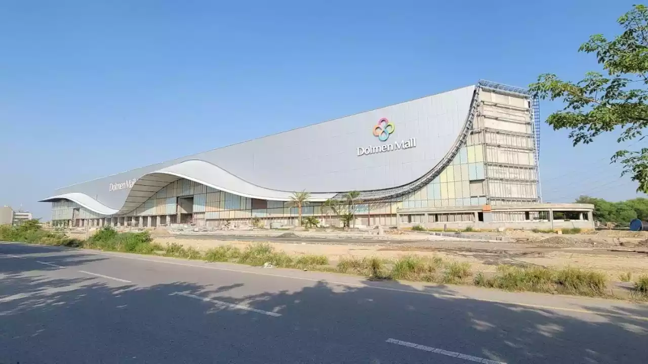 DHA Phase 6 Amenities Dolmen Mall