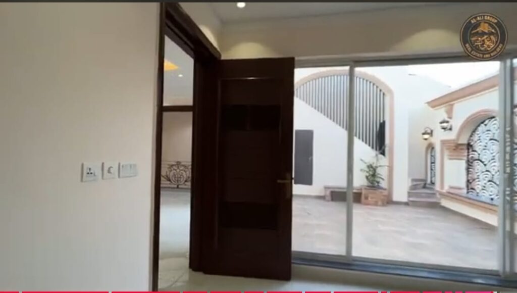 1 Kanal, 2 Bed Upper Portion for Rent in Eden City, Lahore
